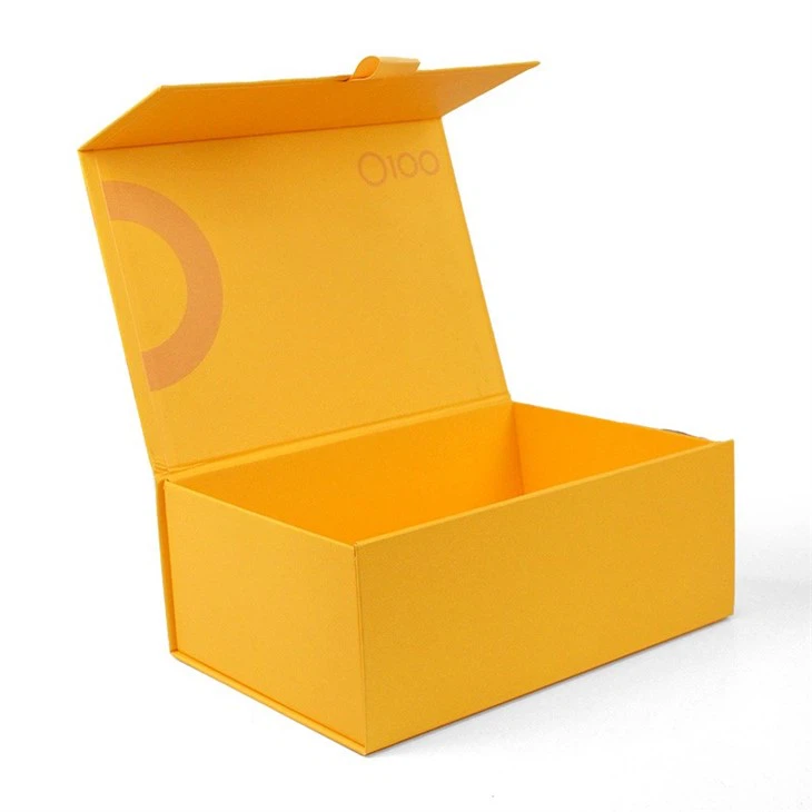 Large Gift Box With Magnetic Closure (5)
